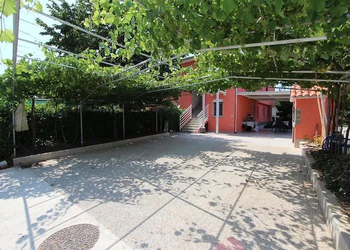 아파트 Mihaela 로비니